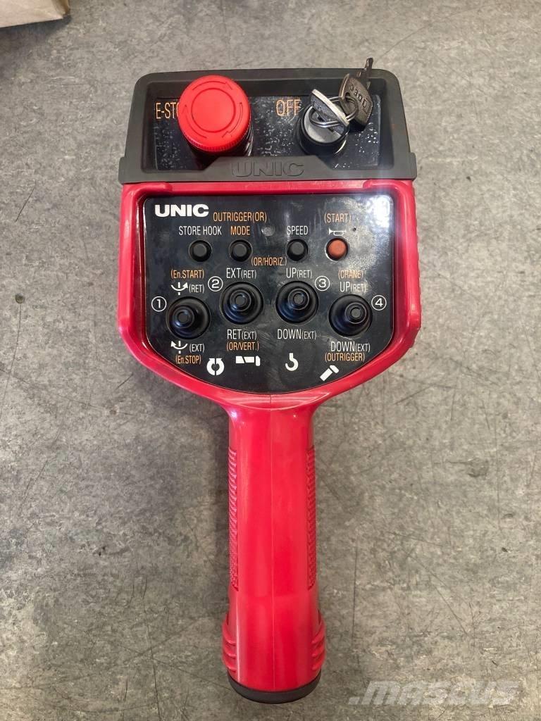 Unic URW-547 Minikrane