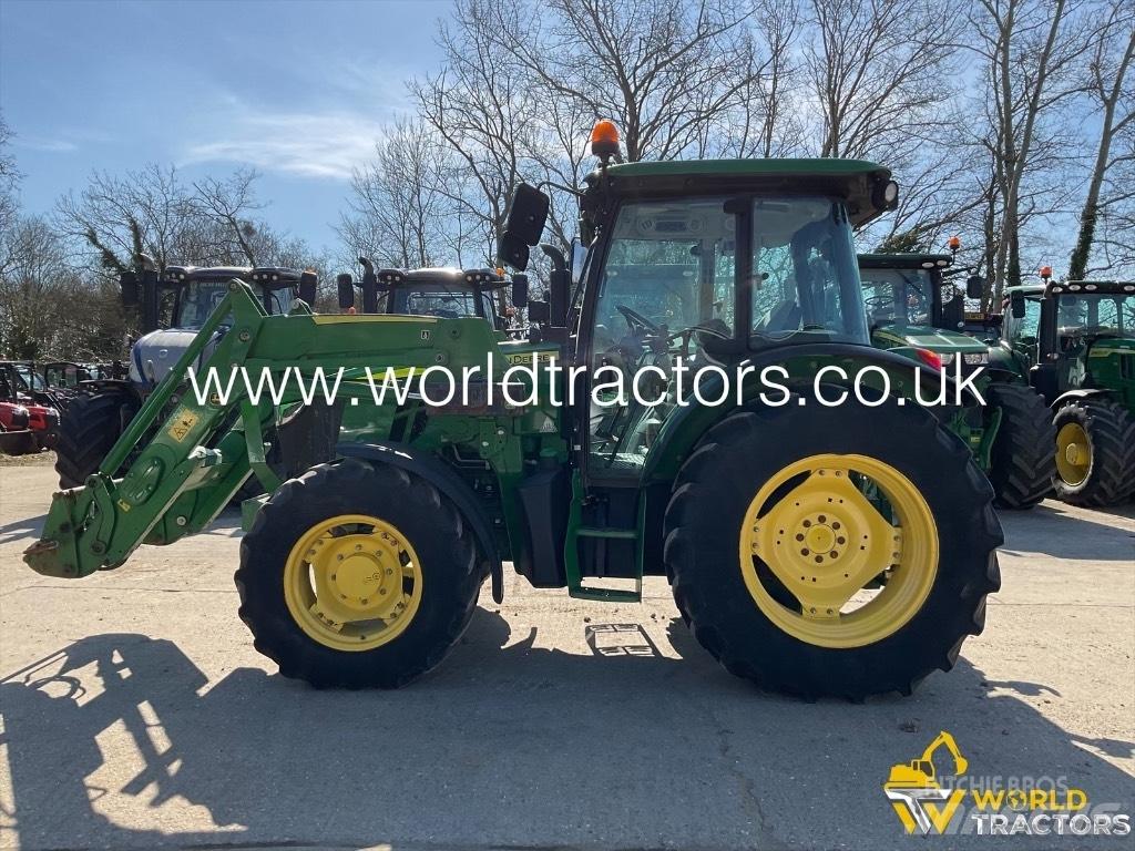 John Deere 5100 M Traktoren