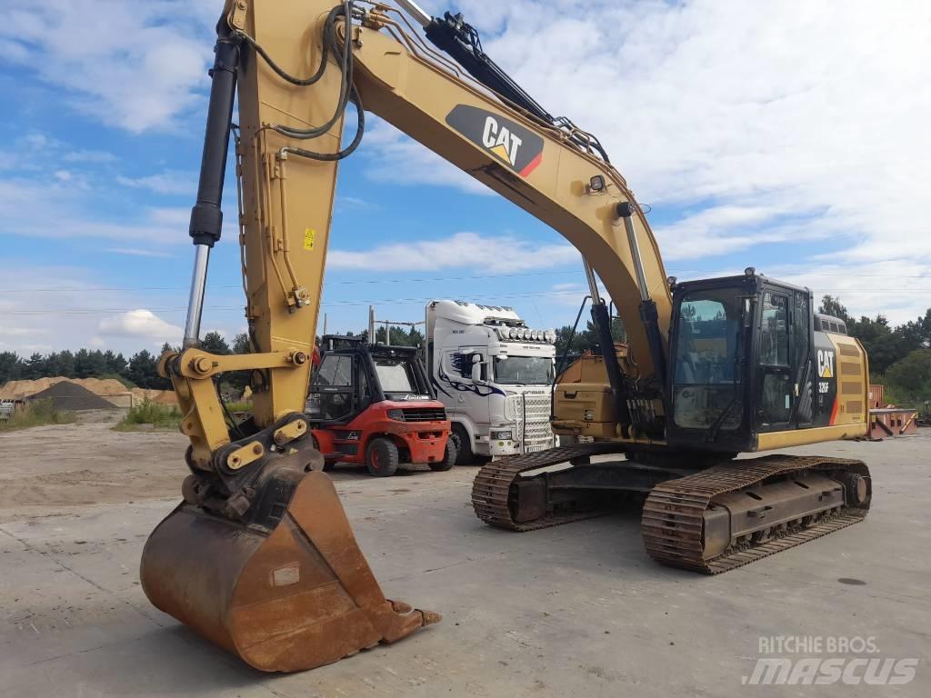 CAT 326 F Raupenbagger