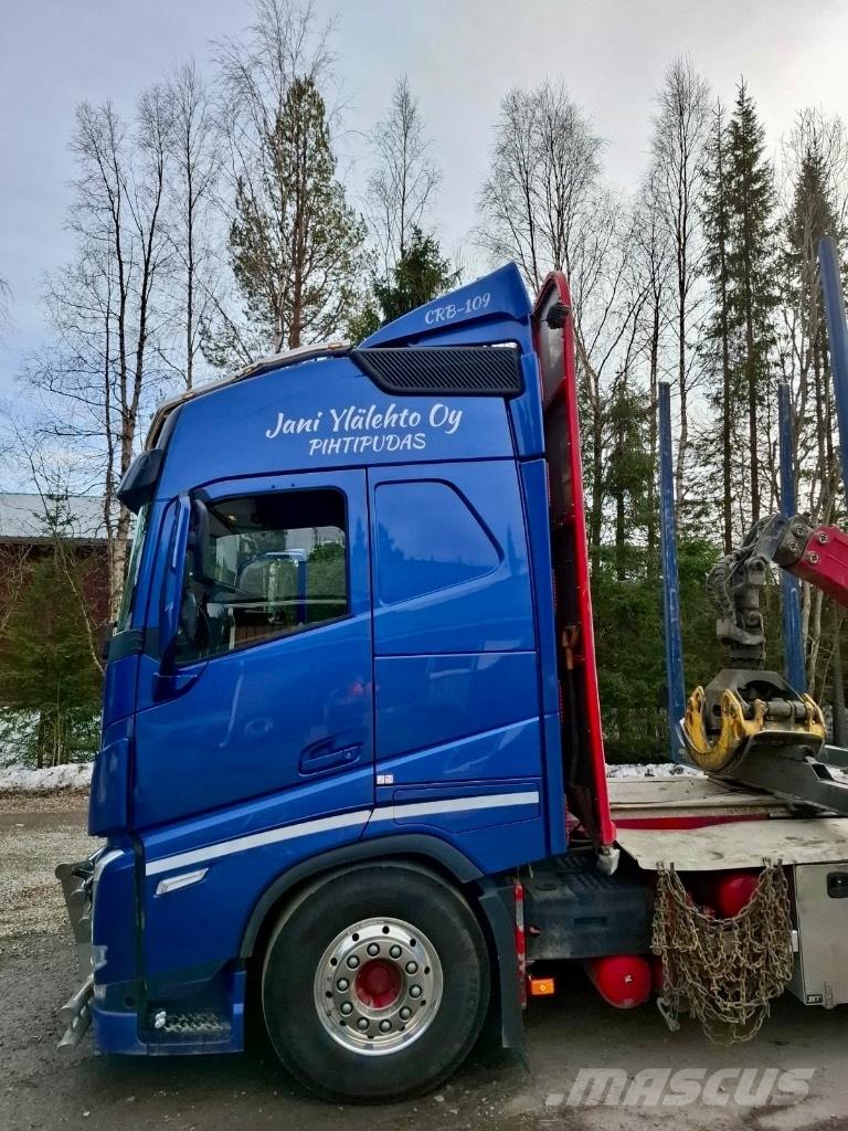 Volvo FH500 8x4*4 Holztransporter