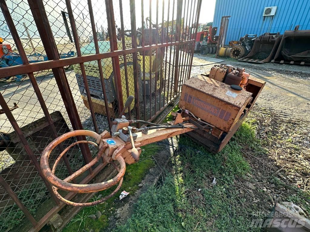CASE Vibromax W50 Vibrationsgeräte
