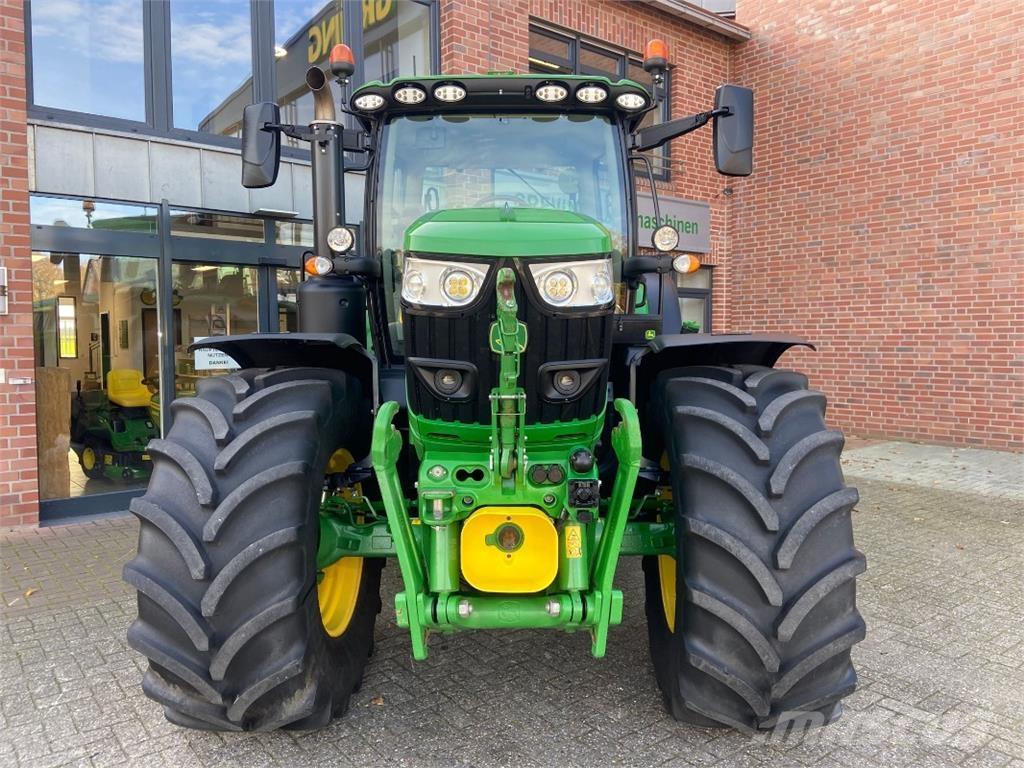 John Deere 6R185 Traktoren