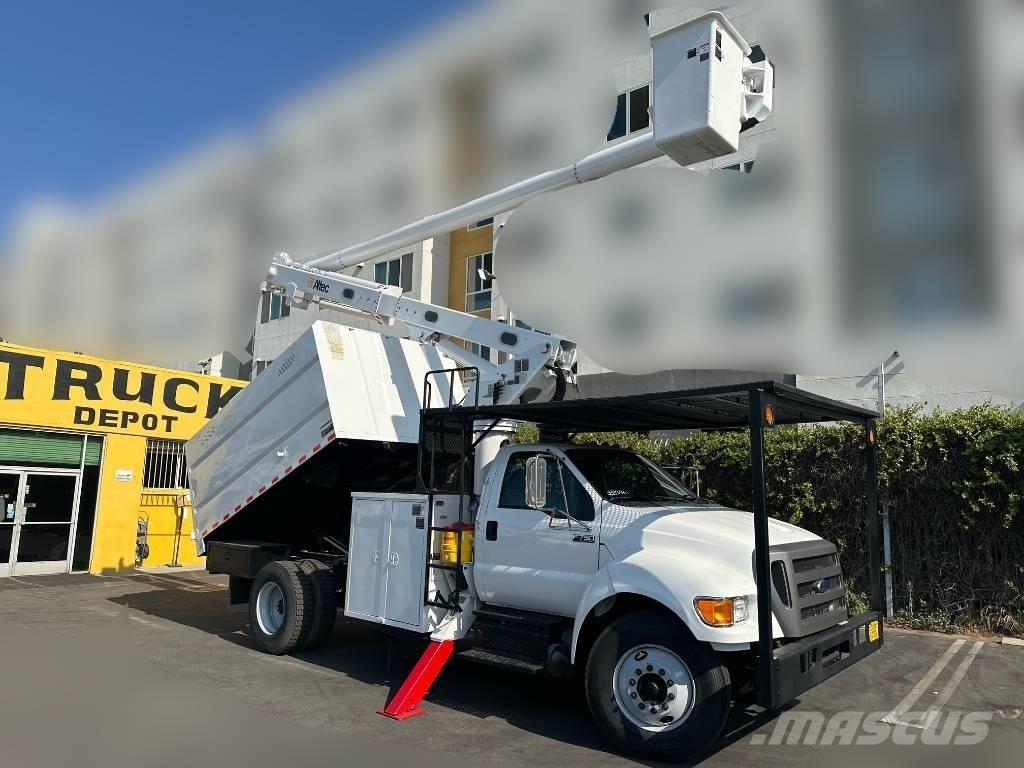 Ford F 750 SD Sonstige Landmaschinen