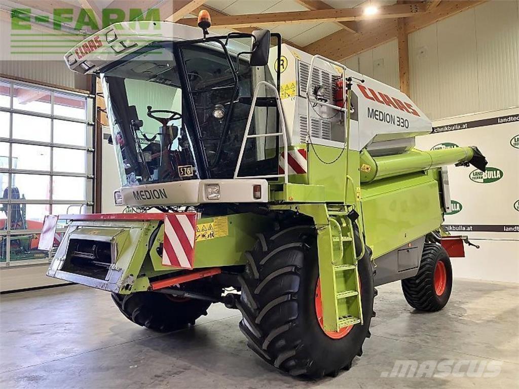 CLAAS medion 330 Mähdrescher