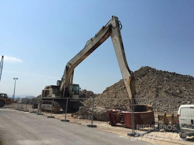 Liebherr 984 C Long Reach Bagger