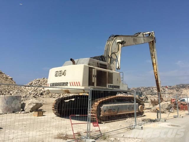 Liebherr 984 C Long Reach Bagger
