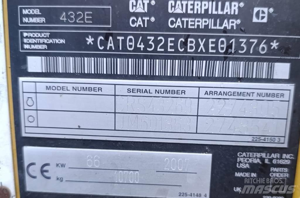 CAT 432 E 4x4 Baggerlader