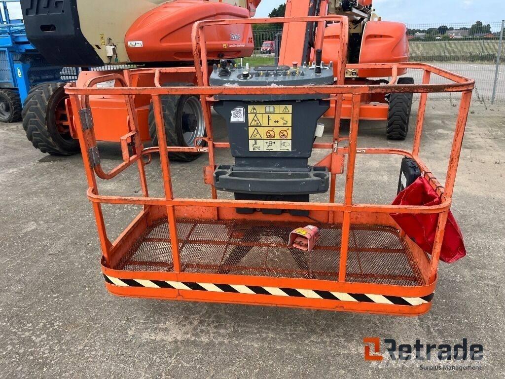 JLG 460 SJ Teleskopbühnen