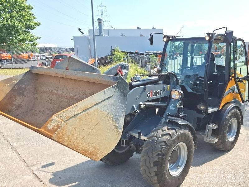 Giant G 5000 X-Tra Kompaktlader
