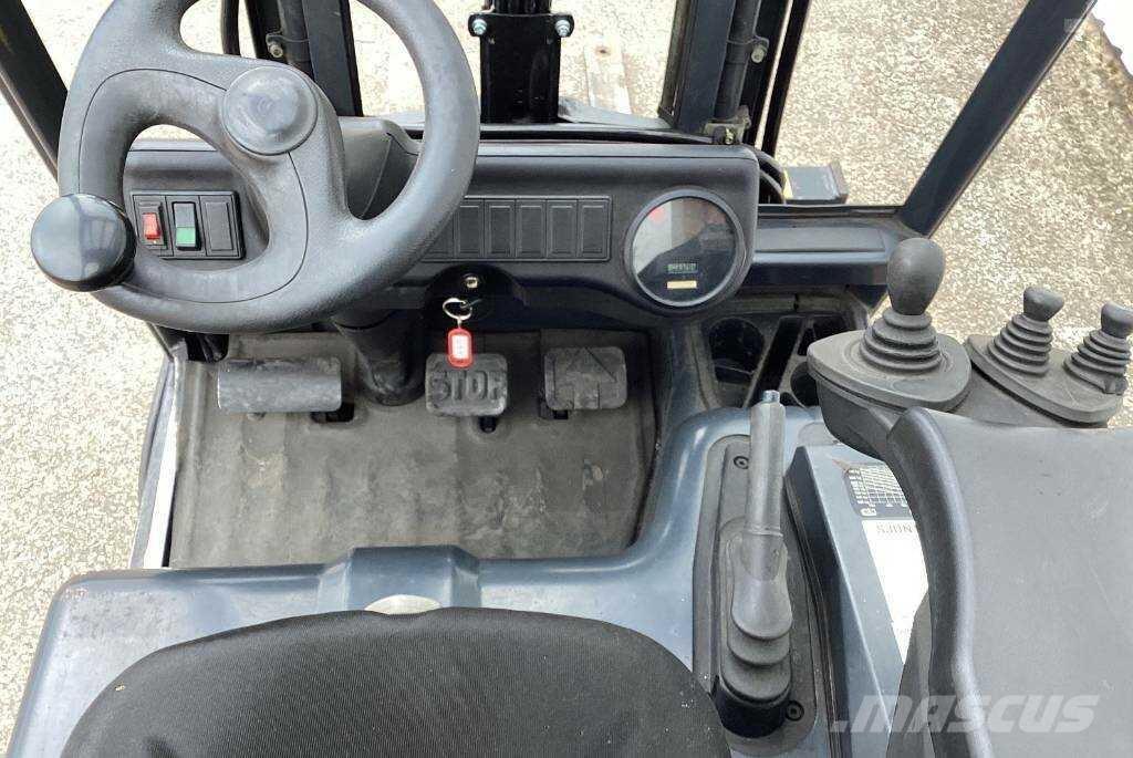 Linde E 18 C Elektrostapler