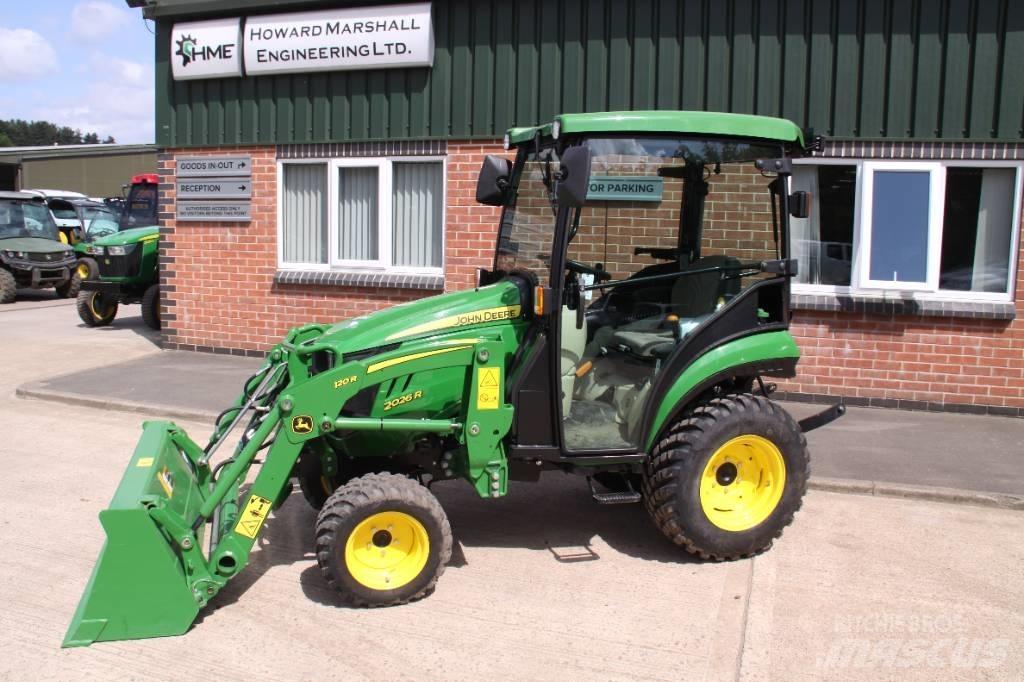 John Deere 2026R Traktoren