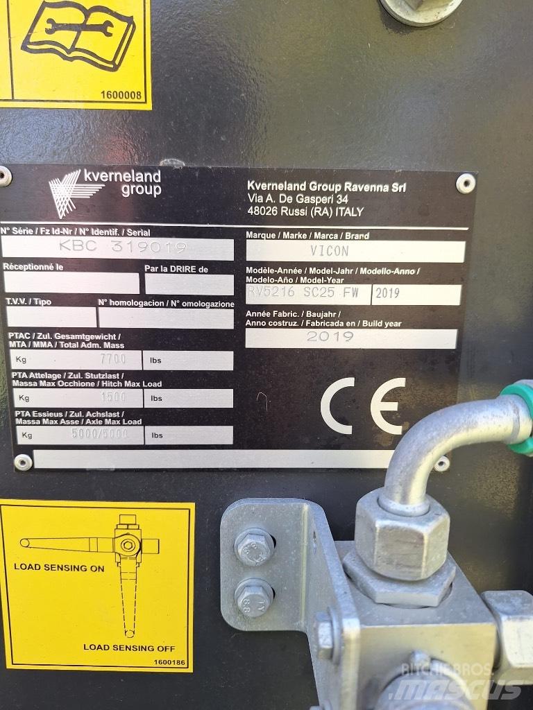 Vicon RV5216 Rundballenpressen