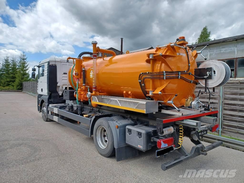 MAN TGA02 Sonstige Kommunalmaschinen