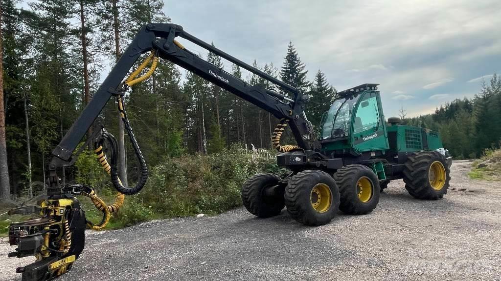 Timberjack 1270D Harvester