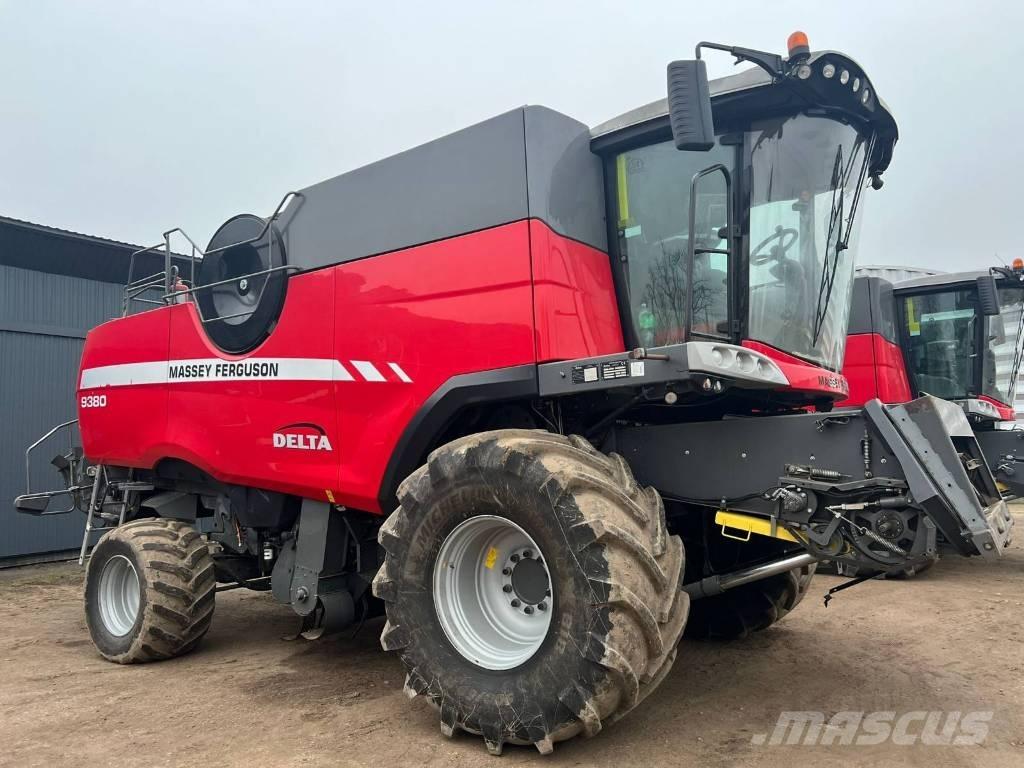 Massey Ferguson 9380 Mähdrescher