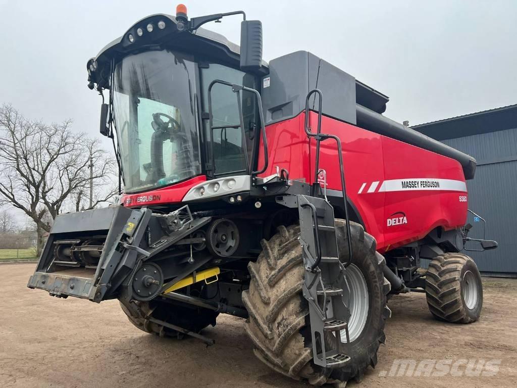 Massey Ferguson 9380 Mähdrescher