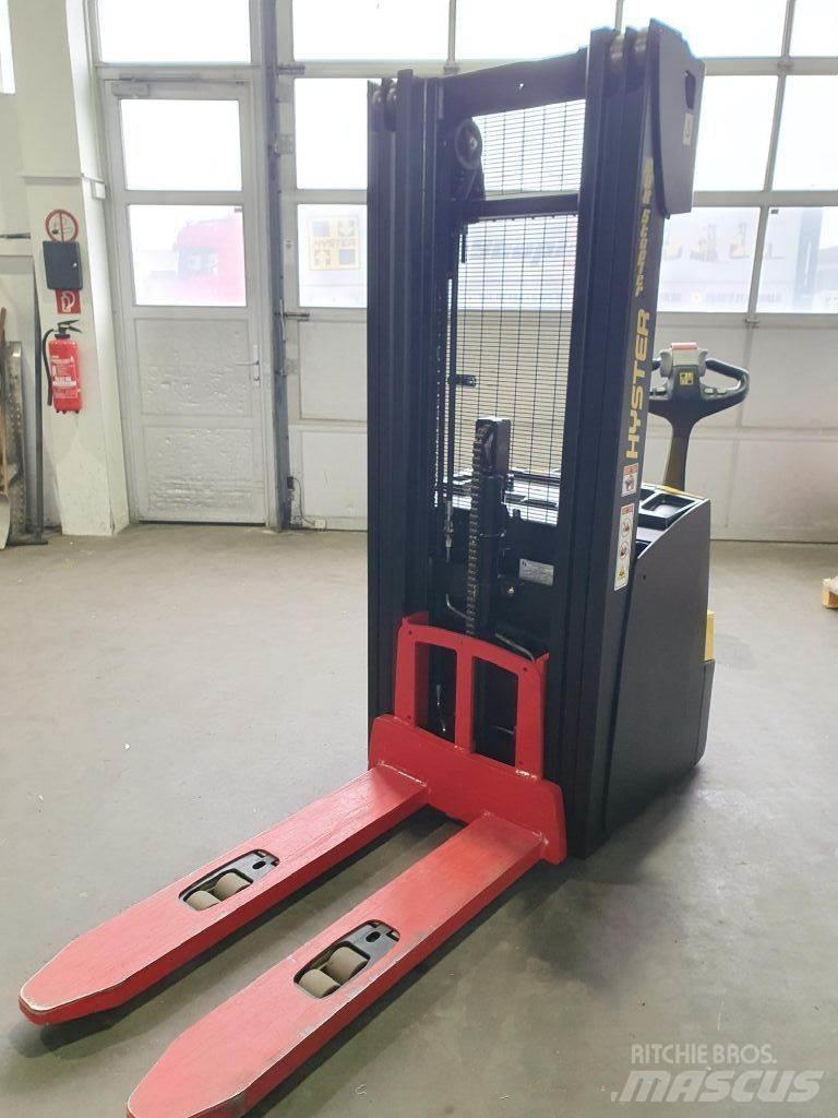 Hyster S 1.4 Deichselstapler
