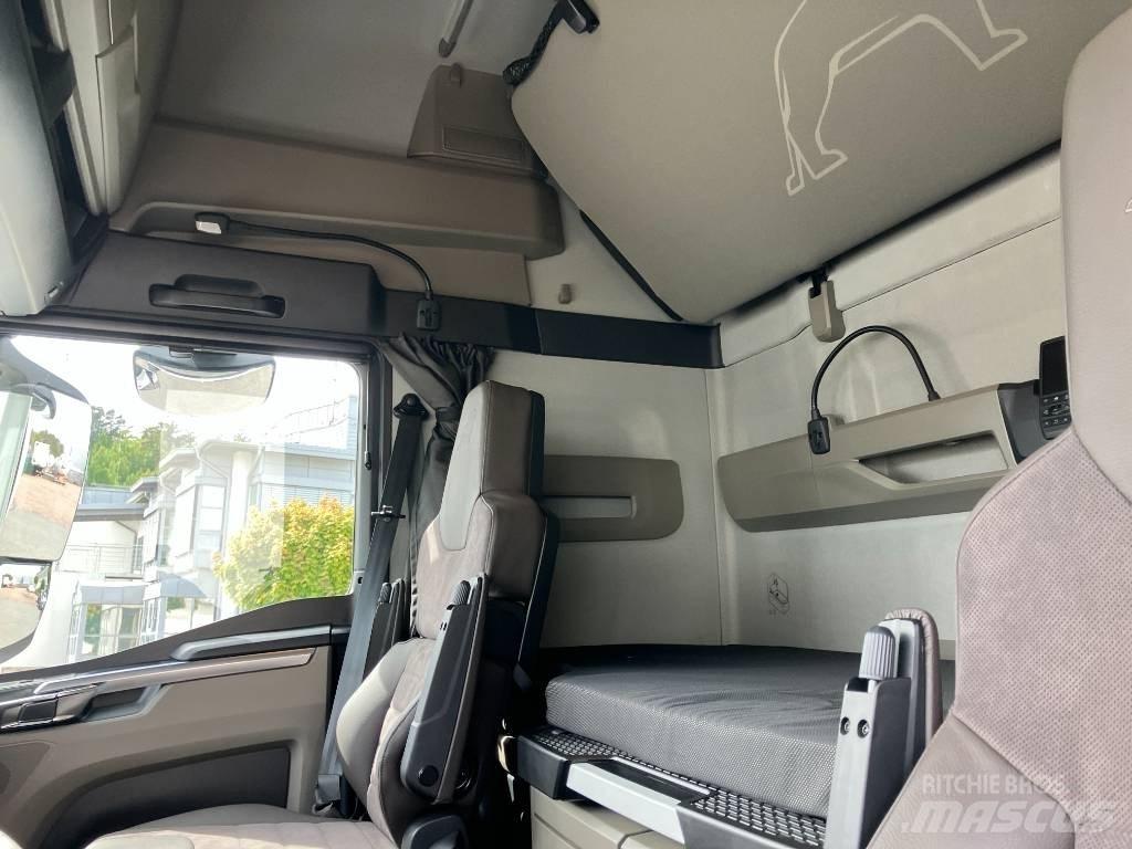 MAN TGX 26.510 Kofferaufbau
