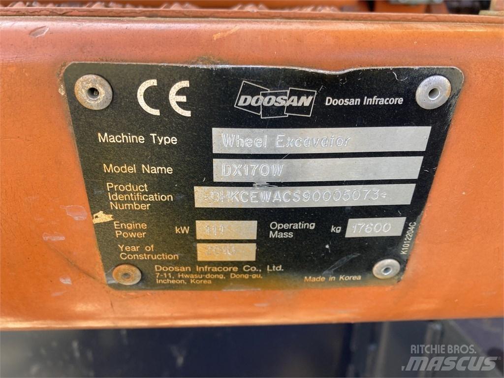 Doosan DX 170 W Mobilbagger