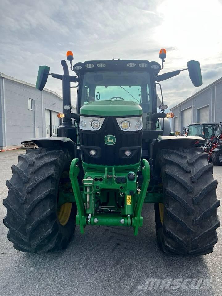 John Deere 6 R 165 Traktoren