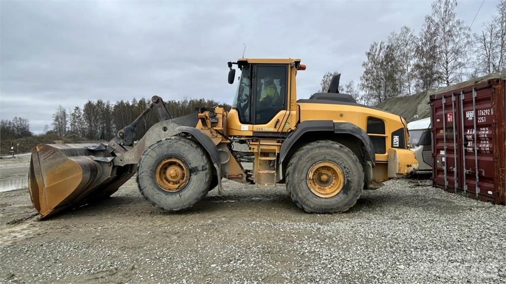 Volvo L120H Radlader
