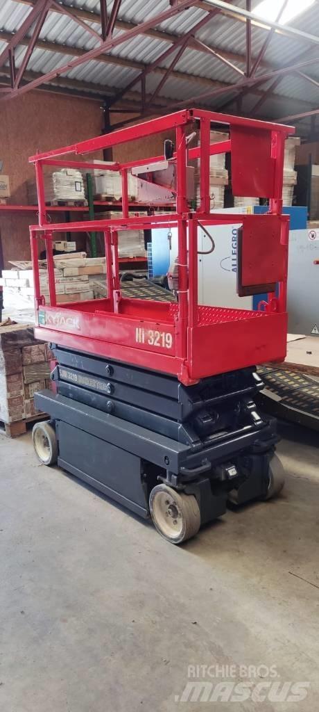 SkyJack Sjiii3219 Scheren-Arbeitsbühnen