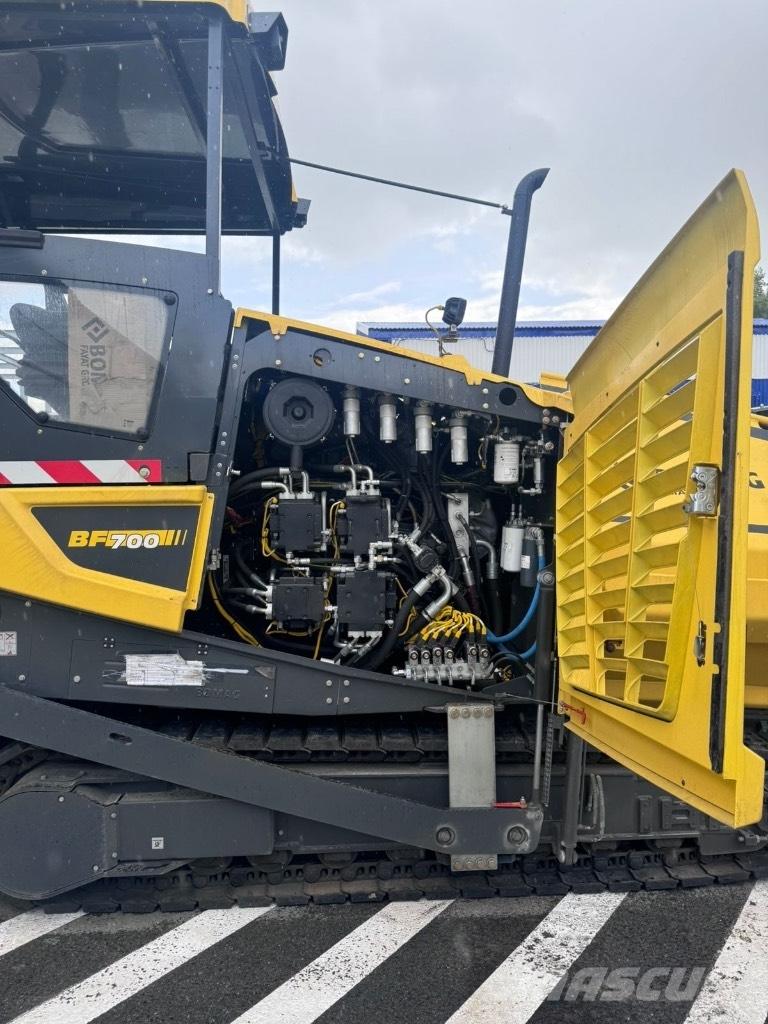 Bomag BF 700 C-3 L Strassenfertiger