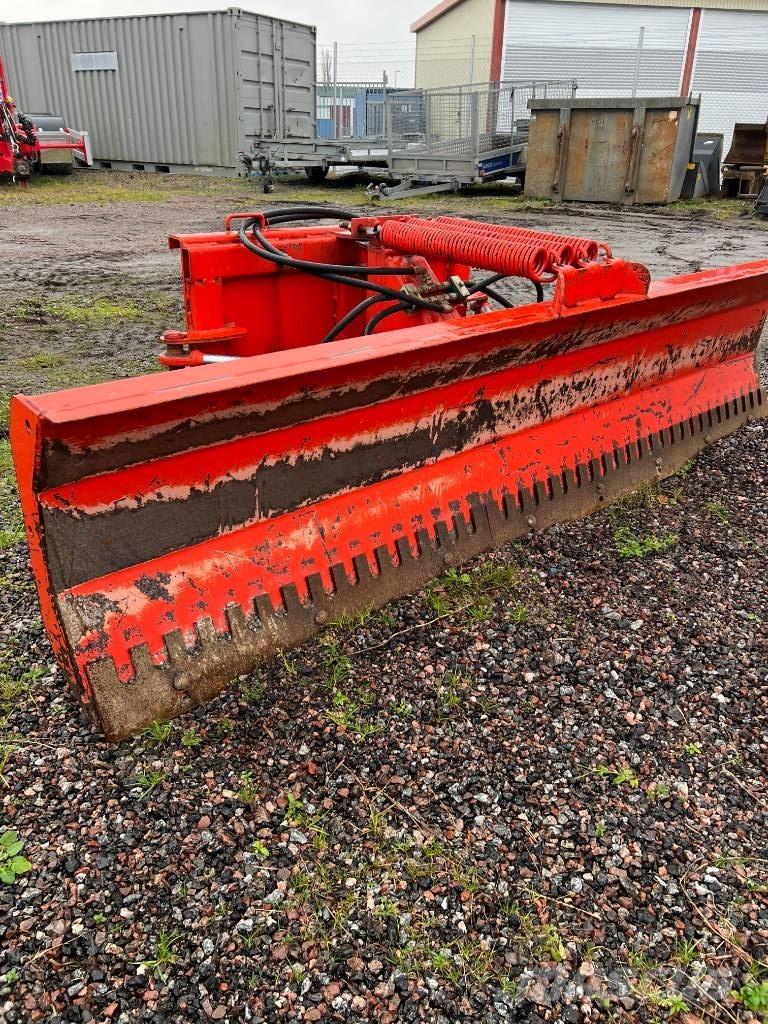 Fransgård GT 250 FL Schneeschilde und -pflüge