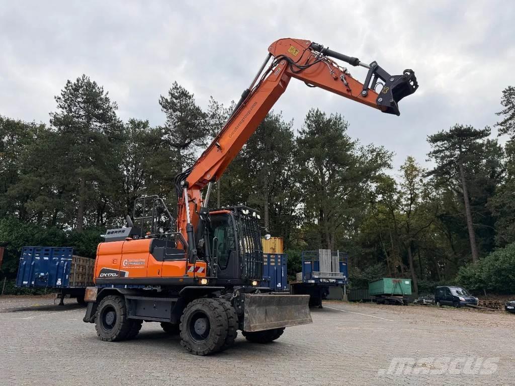 Doosan DX170W-5 Mobilbagger