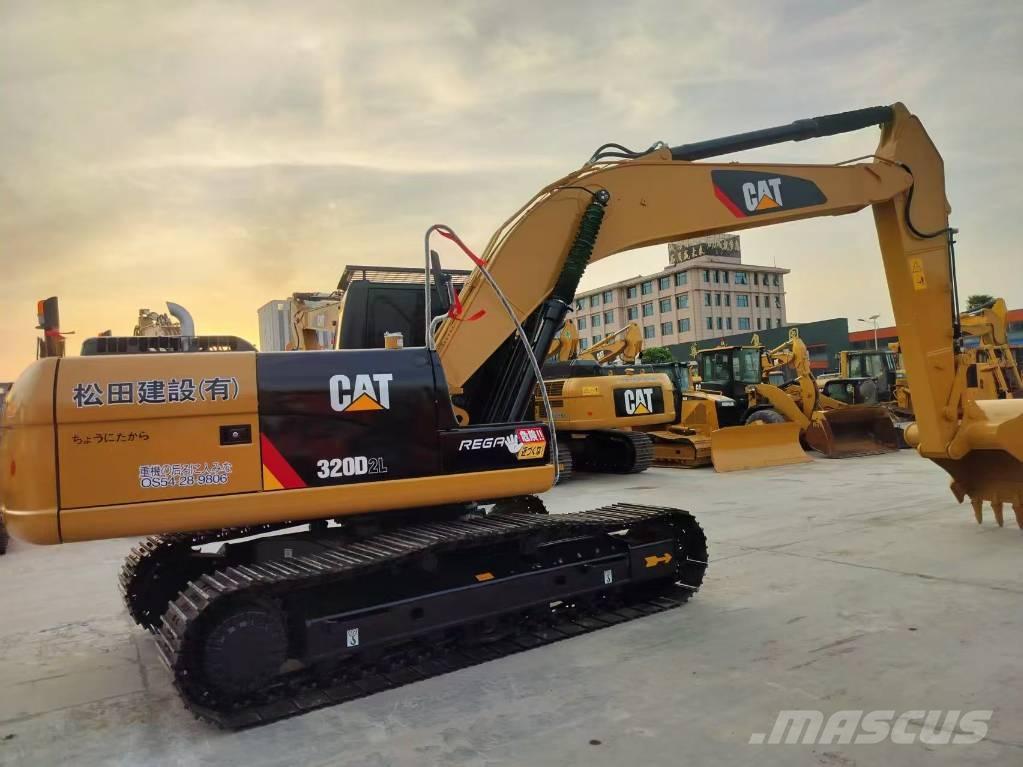 CAT 320D2L Raupenbagger