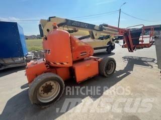 JLG M 450 AJ Gelenkteleskoparbeitsbühnen