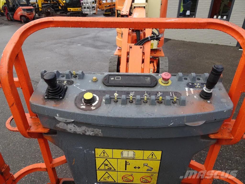 JLG E300AJP Gelenkteleskoparbeitsbühnen
