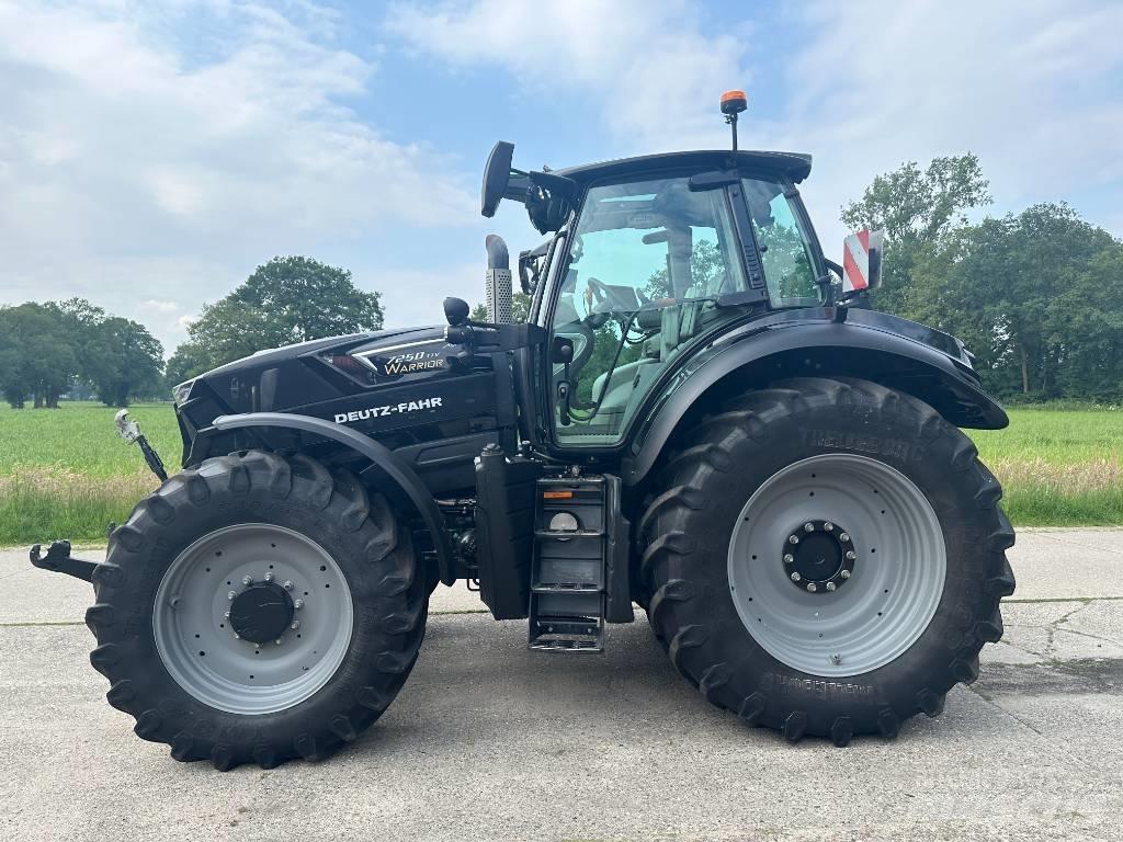Deutz-Fahr 7250 Traktoren
