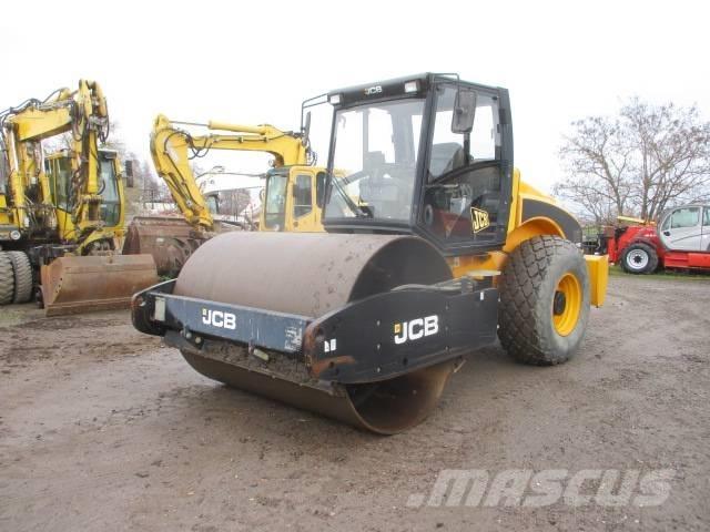 JCB VM 132  VM 137 Erdbauwalzen