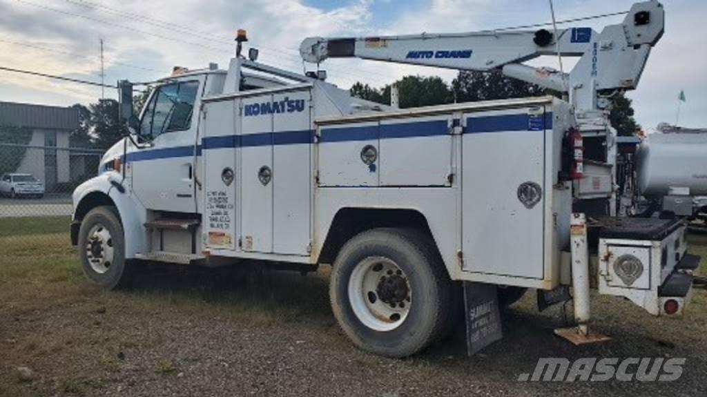 Sterling Acterra Kommunal-Sonderfahrzeuge