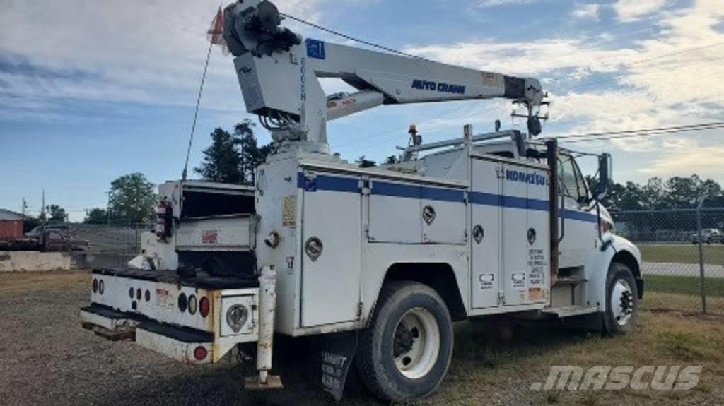 Sterling Acterra Kommunal-Sonderfahrzeuge