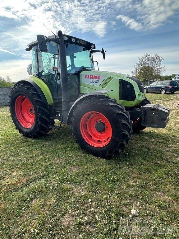 CLAAS Arion 430 Traktoren