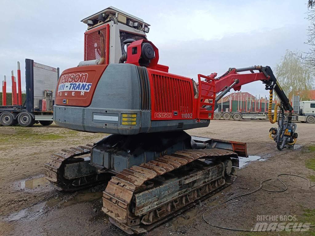 Neuson 11002 HV Harvester