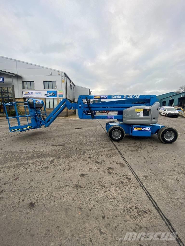 Genie Z 45/25 J Gelenkteleskoparbeitsbühnen