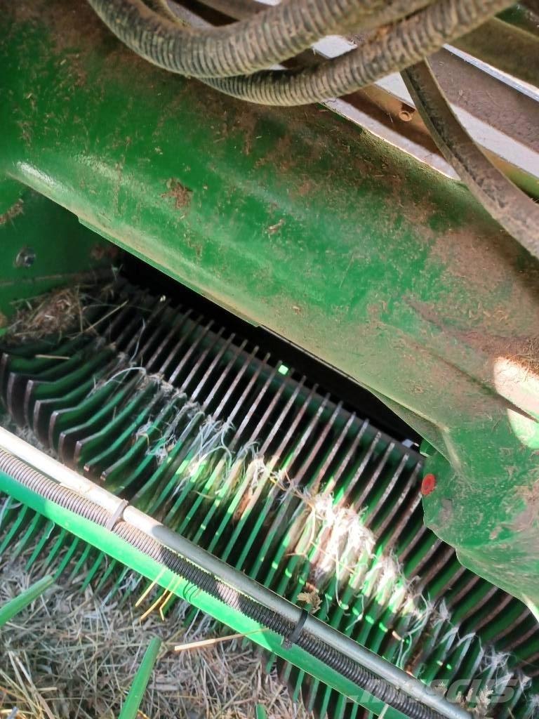 McHale V660 Rundballenpressen