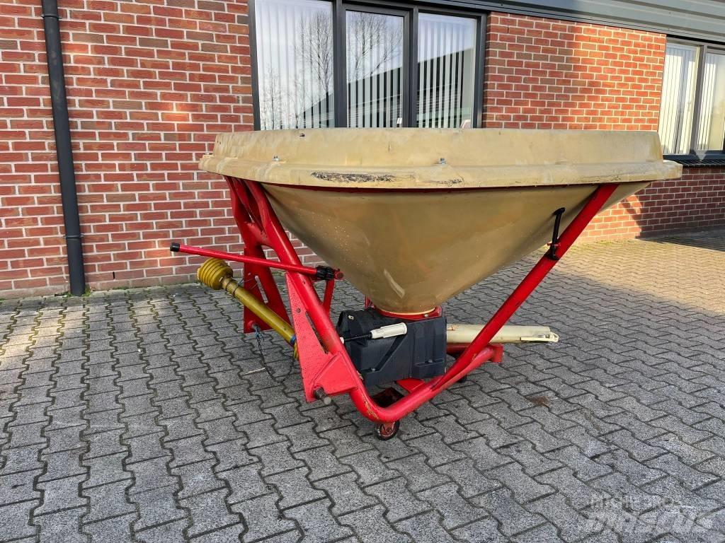 Vicon Pendelstrooier Mineraldüngerstreuer
