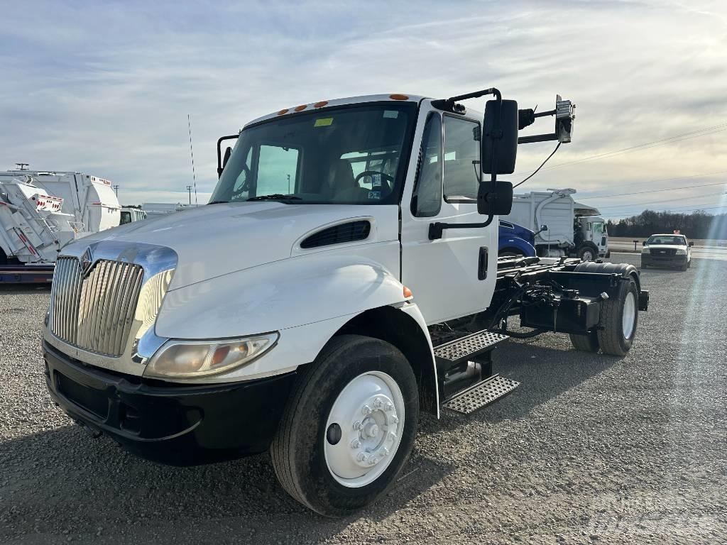 International 4400 Müllwagen