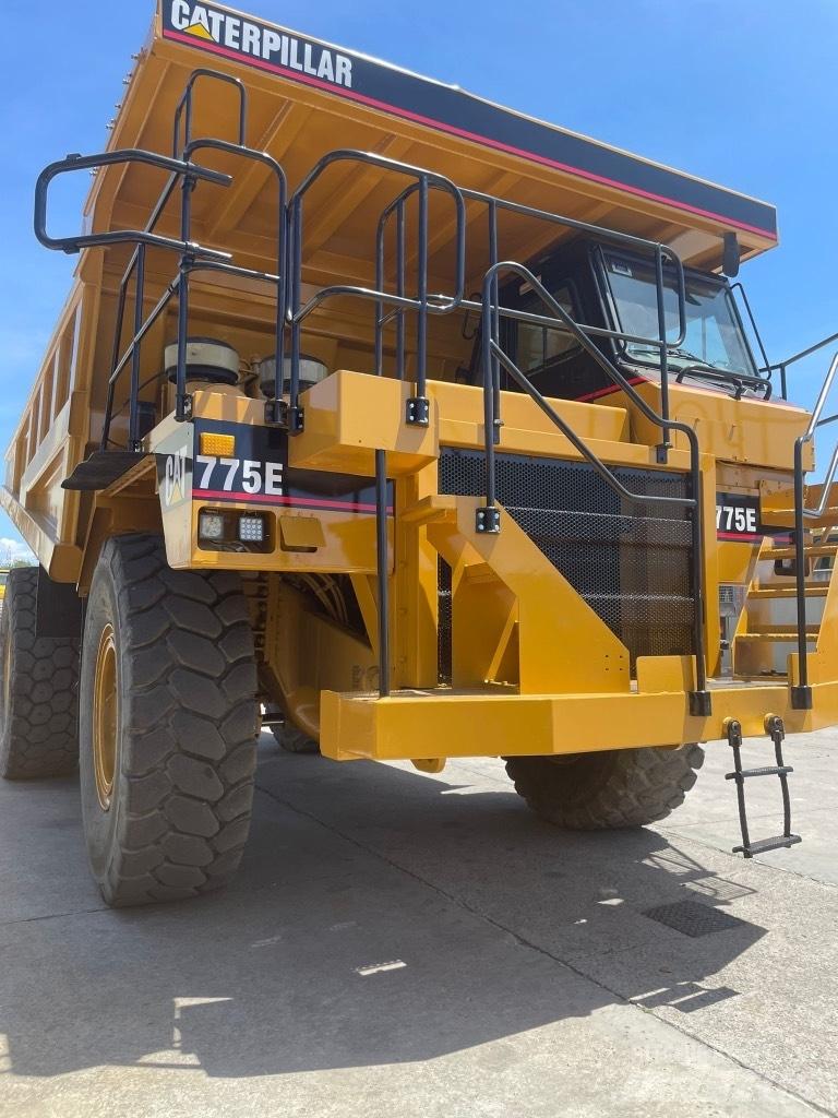 CAT Dumper 775E Dumper - Starr