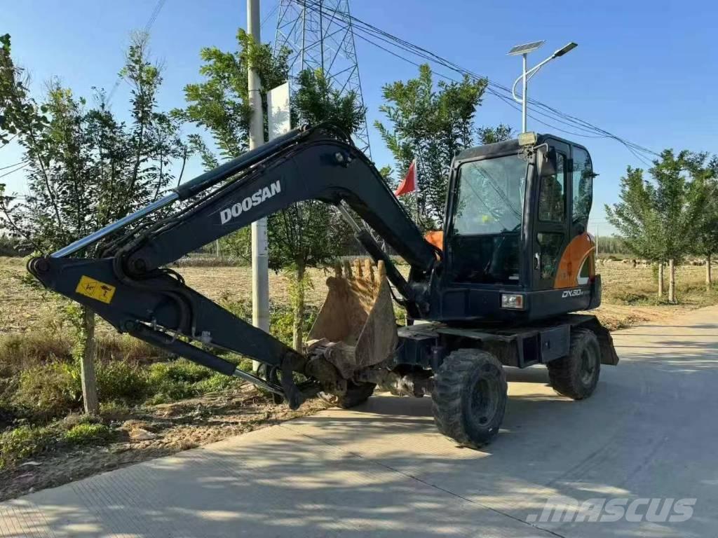 Doosan DX 60 Minibagger < 7t