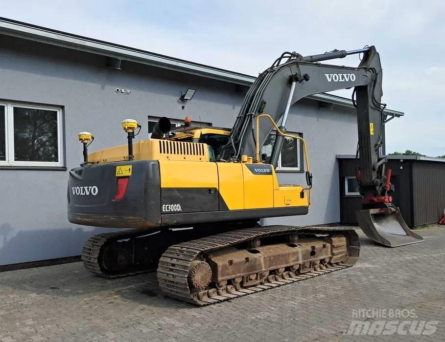 Volvo EC 300 D L Raupenbagger