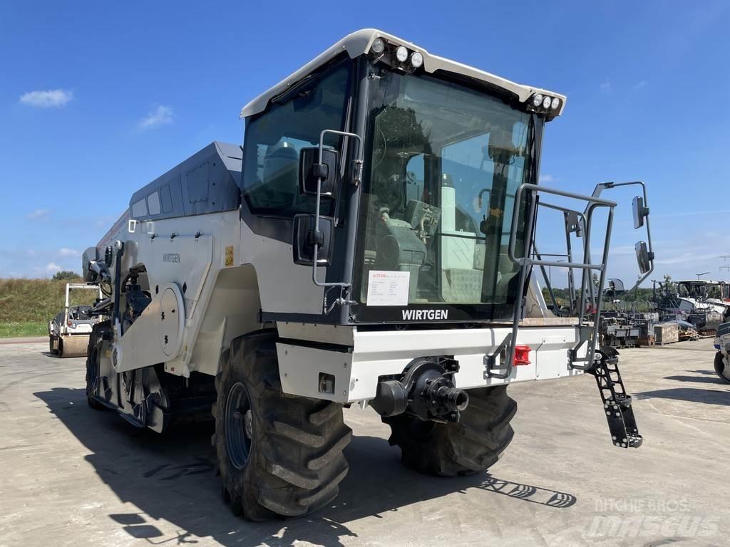 Wirtgen WR 240I Asphalt-Recycler