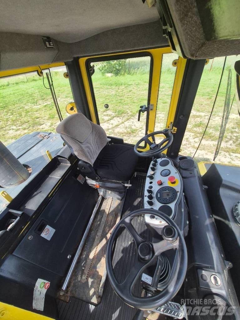 Bomag BW 24 R H Gummiradwalzen