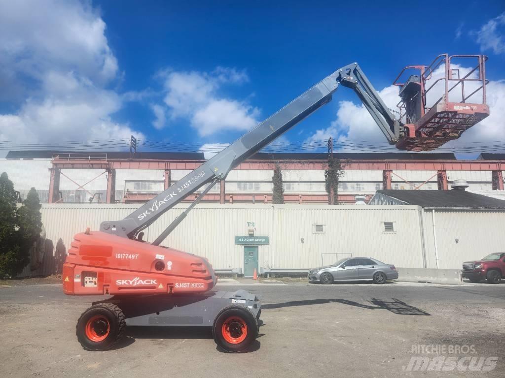 SkyJack SJ 45 T Teleskopbühnen