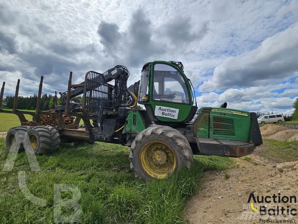 John Deere 1010 E Forwarder