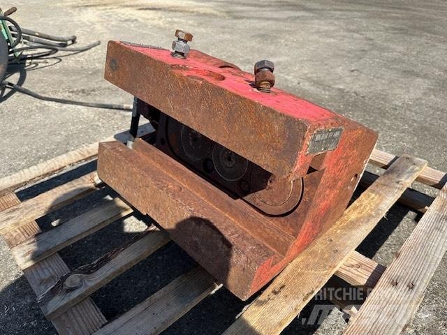 ABI UCHWYT GRODZIC Hydraulische Rammhammer